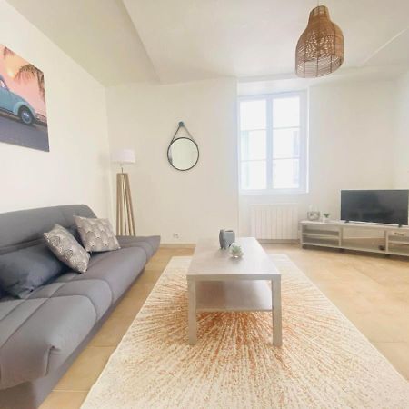 Joli Appartement Proche Cathedrale 랑 외부 사진