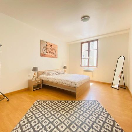 Joli Appartement Proche Cathedrale 랑 외부 사진